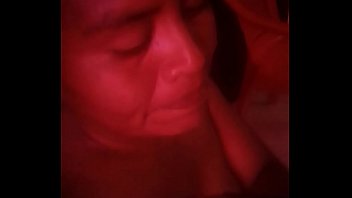 Señora Me Busca Para Complacerla Le Hace Este Video A Su Esposo Que Esta En Usa