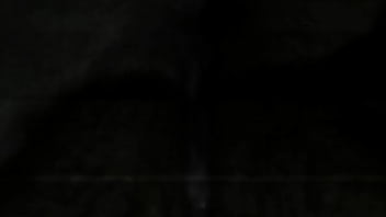 Emilse Metiéndose Un Cepillo