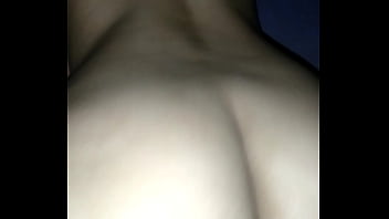 Puta Molhando A Pica Do Seu Macho