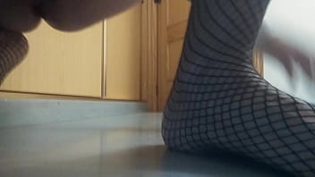 Cabalgando Dildo - dildo, shemale, culo, medias, anal-sex, gay-anal - Video 3102600