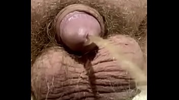 No Hands Small Dick Piss