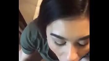 Burguesinha Safada Mamando E Bebendo Leitinho Quente