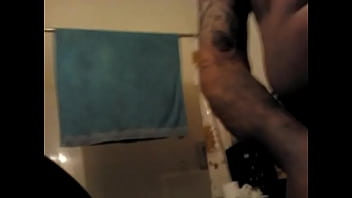 Tonecerella Bearpaw Giving The Exes Cock