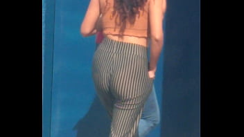 Una Flaquita Muy Exquisita