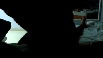 Assistindo A Esposa Cavalgando Deliciosamente Outro