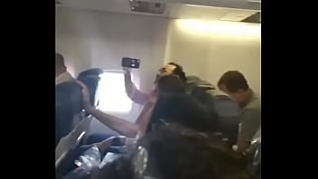 Novinho D Batendo Uma E Gozando Na Barriga