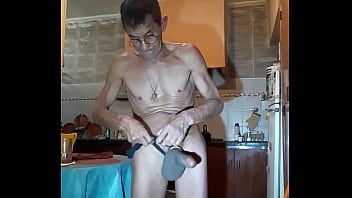 Masturbador Super Exibicionista - shemale, soloboy, masturbador, supermasturbador - Video 3074672