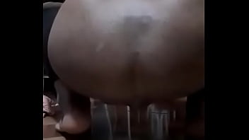 Jogando Leitinho Do Garotao Pra Fora