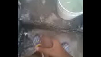 Un Pajazo A Escondidas En Mi Trabajo