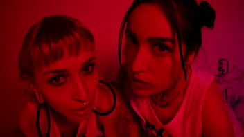 Mais Que Amigas, Vadias! - Bia Roman _ Dani Skyli