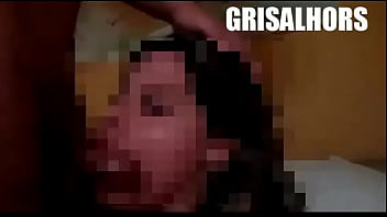 Putinha Mamando E Mandando Recado Pro Corninho