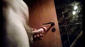 Batendo Uma Punhetinha Gostosa E Dando Uma Gozadinha Dupla