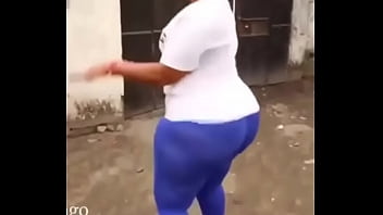 Wa Congomani Kwa Kiuno