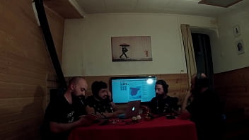 Beertuosos Podcast X03 | World War Porn