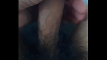 Thủ d_m với quần lót mẹ