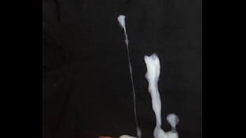 Batendo Punheta E Gozando Na Cueca