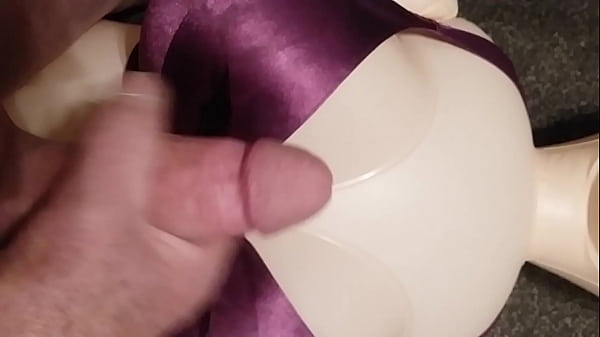 Handjob Fun With Dolly