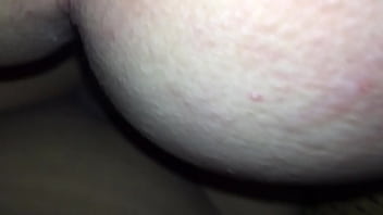 Vk gọi dậy gãi bưỡm cho vk