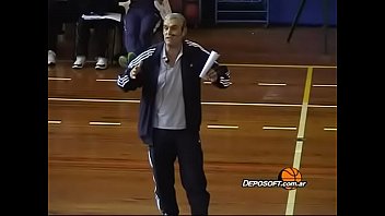 Jugando A Los Conejitos