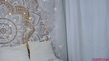 Chubby Teen Oil Massaged Her Natural Huge Boobs Pt2