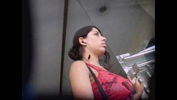 Upskirt A Morocha Tetona