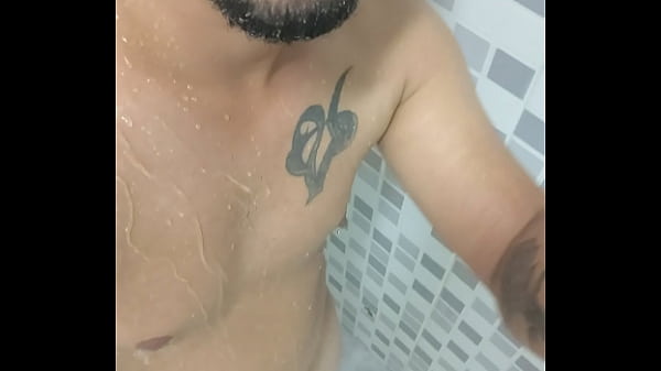 Punheta No Banho - masturbation, gay, soloboy, gay-sex - Video 3041842
