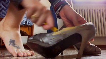 Pronto A Guardare Come Di Queste Scarpe? Dimmi La Verità Non Vorresti Essere Schiacciato Da Loro