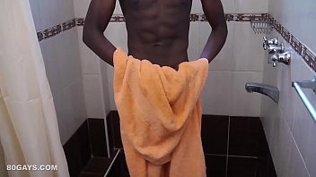 Ebony Twink Dubaku Jerks Off