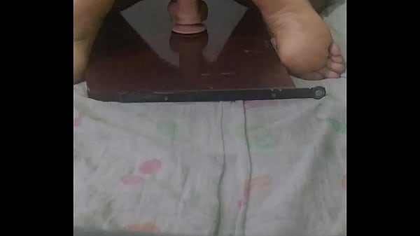 21 cm, Pena que não é um de verdade.