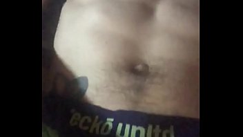 Onlybeme Solo Handplay!