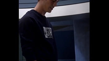 Grant Gustin The Flash - Volume Do Pau