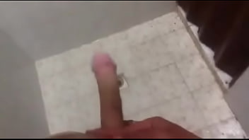 Bañándome Y Masturbandome - big-ass, big-tits, soloboy - Video 2786326