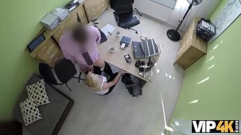 Vip4k. La Blonde Ange Katy Rose Passe Volontiers Le Sale Casting De Son Gestionnaire De Crédit