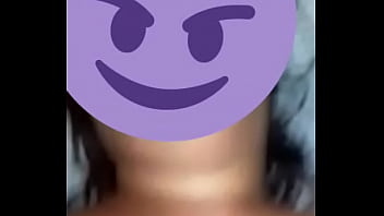 Garoto Malicia Com Loira De Casa Forte Liberada Pelo Corno 1/5