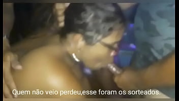 Suzy Furacão No Gangbang Com Fãs.