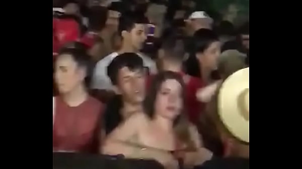 Comendo A Namorada No Baile