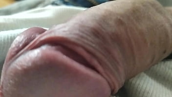 Teen Detrás De Las Sabanas, Bien Duro Y Grande, _que Te Gustaría Hacerle?