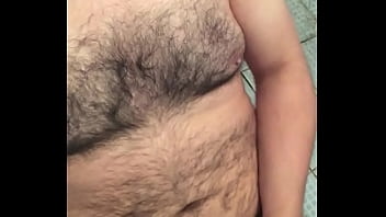 Yo Gordito, Me Hago Una Paja.