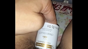 Brincando Com Desodorante - safada, brinquedo - Video 2999302