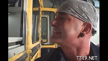 Stunning Desire Moore Gets Honey Pot Loving Action