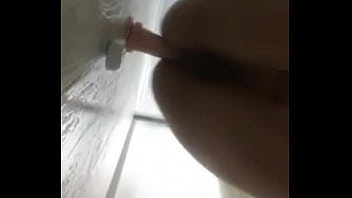 Putinha Do Lar Treinando O Cuzinho