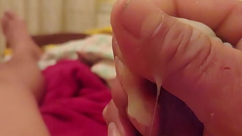 Una Paja Rápida - paja, leche, soloboy, matutina - Video 3029243