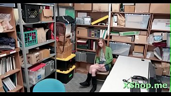 Voracious Ava Parker Gets Super Wet