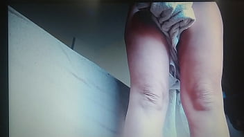 Hermosa Pelirroja Haciendo Squirt