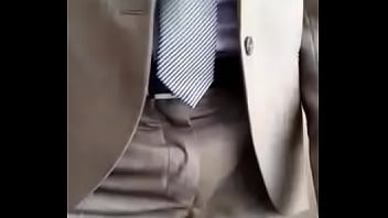 Ejecutivo Caliente - gay, macho, ejecutivo - Video 2775165