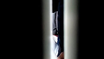 Espiando En Bathroon 2