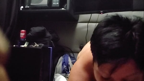 Kansas Escort Licks Ass