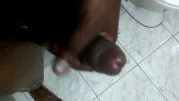 Rola Preta A Procura De Buceta Carnuda