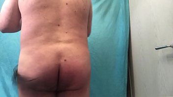 Auspeitschen An Nikolaustag Für Herrin Lindakiss