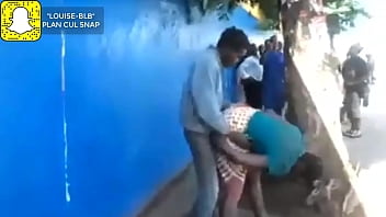 Il Baise Une Africaine Dans La Rue En Public